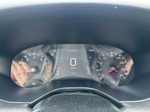 New 2026 Jeep Compass Latitude image 29