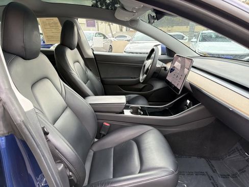 Used 2020 Tesla Model 3 Standard Range Plus image 33