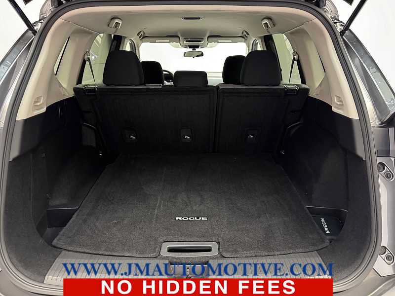 Used 2023 Nissan Rogue SV AWD/4WD image 16