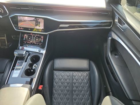 Used 2021 Audi S6 Prestige w/ Prestige Package image 20