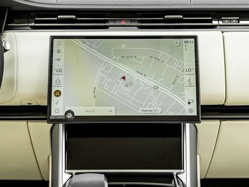 New 2026 Land Rover Range Rover SE AWD/4WD image 18