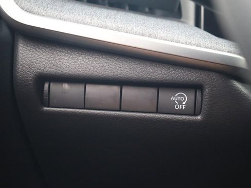 New 2026 Nissan Kicks SV image 19