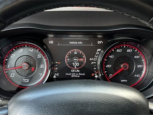 Used 2020 Dodge Charger SXT w/ Blacktop Package image 25