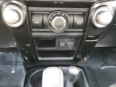 Used 2022 Toyota 4Runner TRD Off-Road image 46