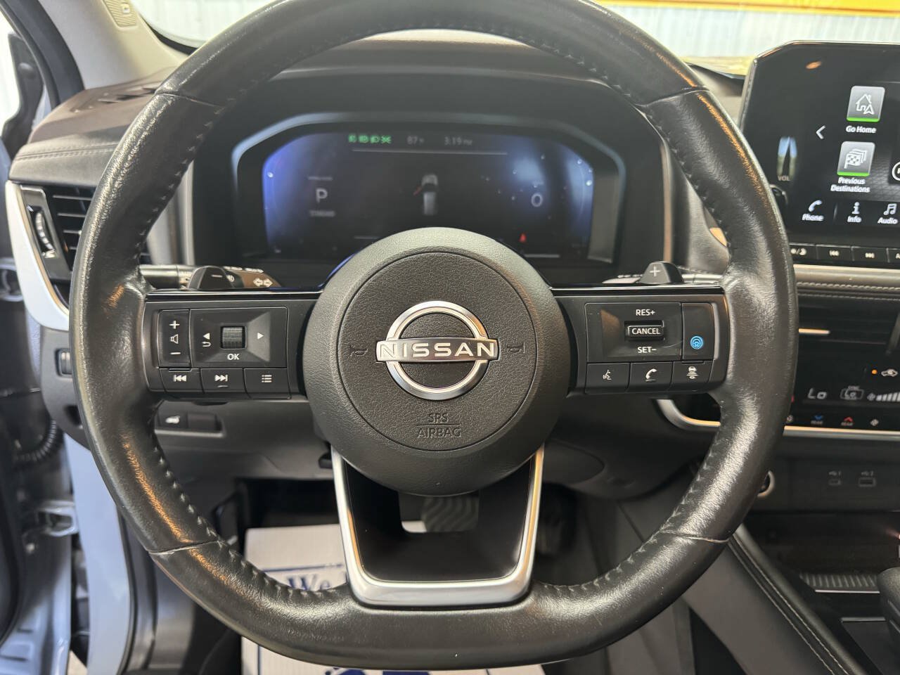 Used 2022 Nissan Rogue Platinum w/ Head-Up Display Package FWD image 20