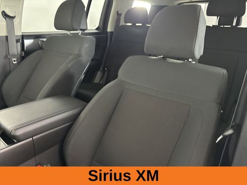 Used 2025 Hyundai Santa Fe SE image 10