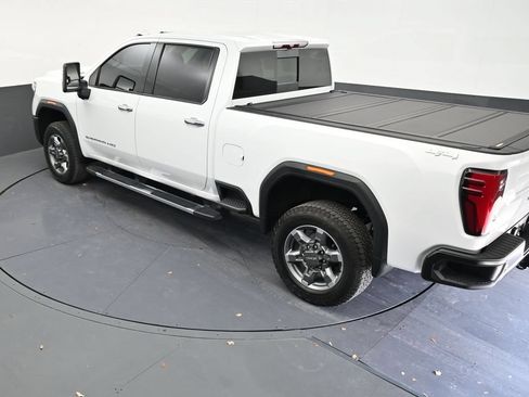 Used 2025 GMC Sierra 2500 SLT w/ SLT Premium Package AWD/4WD image 18