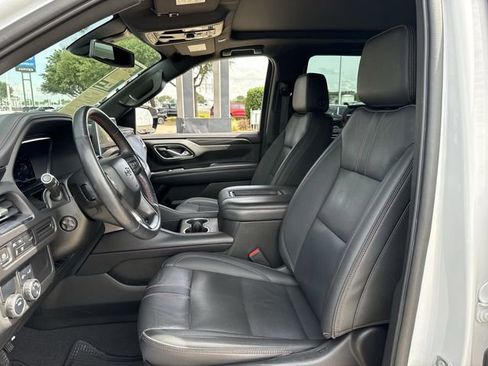 Used 2022 Chevrolet Tahoe RST w/ Luxury Package RWD image 27