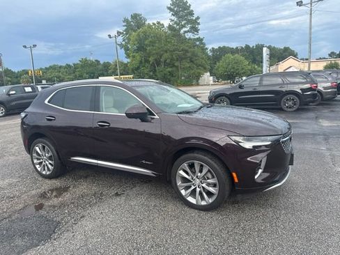 Used 2023 Buick Envision Avenir FWD image 1