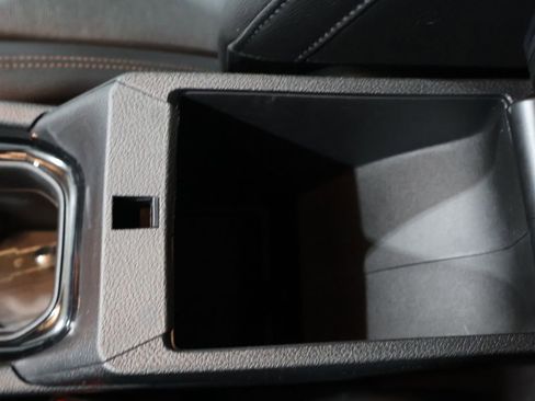 Used 2024 Jeep Compass Limited image 31