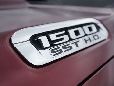 Used 2025 RAM 1500 Limited w/ Trailer Tow Group image 40