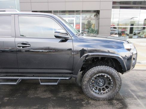 Used 2019 Toyota 4Runner SR5 image 13