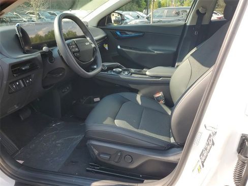 New 2025 Kia EV6 Light w/ Light LR Technology Package image 16