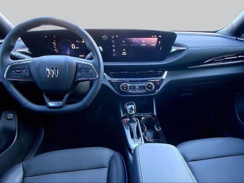 Used 2026 Buick Envista Sport Touring w/ Convenience I Package FWD image 16