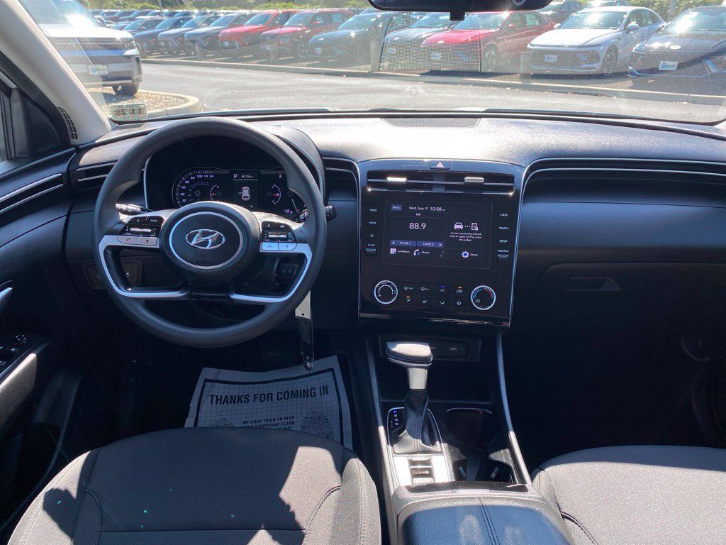 Certified 2024 Hyundai Tucson SE AWD/4WD image 10