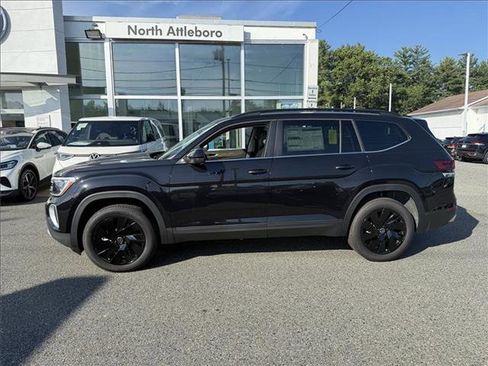 New 2026 Volkswagen Atlas SEL Premium R-Line AWD/4WD image 3