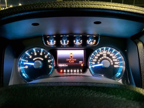 Used 2014 Ford F150 Platinum AWD/4WD image 21