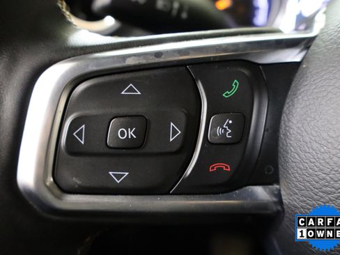 Used 2022 Jeep Wrangler Unlimited Sahara image 30