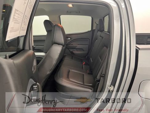 Used 2022 Chevrolet Colorado Z71 AWD/4WD image 32