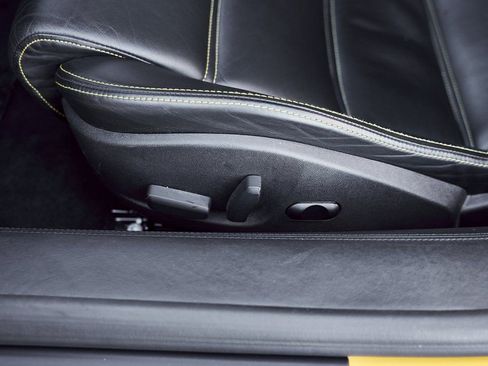 Used 2005 Lamborghini Gallardo AWD/4WD image 40