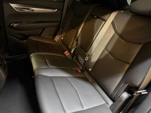 Certified 2022 Cadillac XT5 Luxury FWD image 39