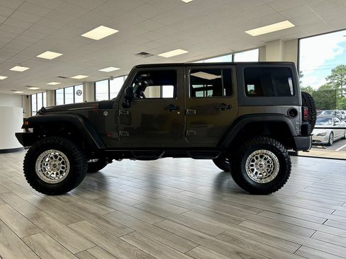 Used 2016 Jeep Wrangler Unlimited Sport AWD/4WD image 4