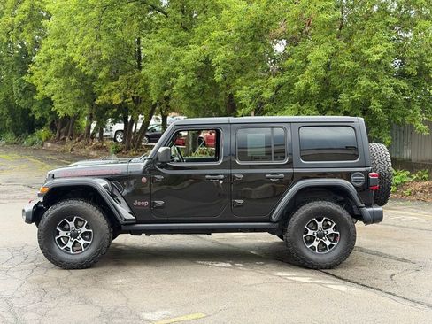 Used 2019 Jeep Wrangler Unlimited Rubicon w/ Cold Weather Group AWD/4WD image 5