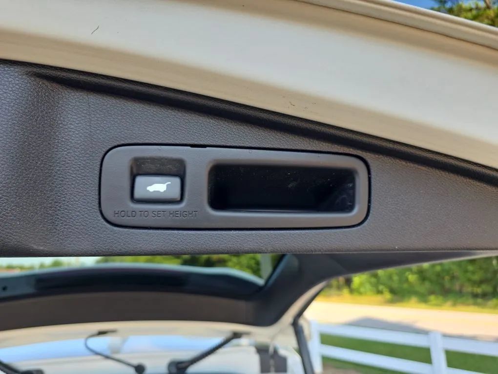 Used 2017 Honda CR-V EX-L image 55