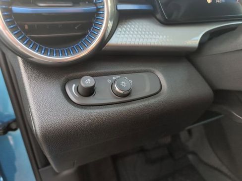 New 2026 Chevrolet Trax LT w/ Driver Confidence Package image 16