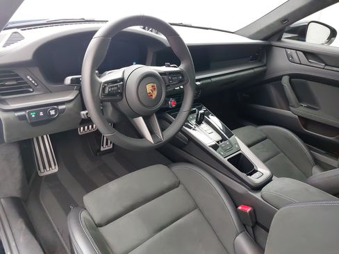 Certified 2025 Porsche 911 Carrera 4 GTS AWD/4WD image 17
