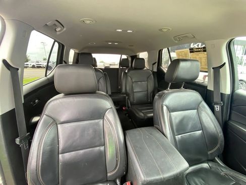 Used 2020 Chevrolet Traverse LT w/ Driver Confidence II Package AWD/4WD image 30