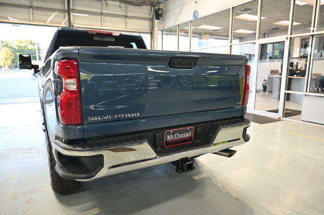 New 2026 Chevrolet Silverado 2500 LT w/ All Star Edition AWD/4WD image 6