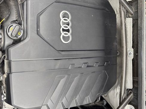 Used 2025 Audi Q5 2.0T Premium AWD/4WD image 12