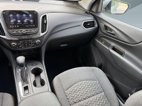 Certified 2024 Chevrolet Equinox LT FWD image 29