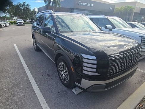 Used 2026 Hyundai Palisade SEL AWD/4WD image 7