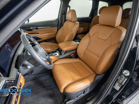 Used 2025 Kia Telluride SX Prestige X-Pro AWD/4WD image 24