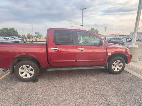 Used 2004 Nissan Titan LE AWD/4WD image 10