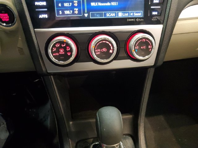 Used 2016 Subaru Impreza 2.0i Limited AWD/4WD image 18