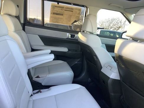 Certified 2025 Hyundai Santa Fe Calligraphy image 27