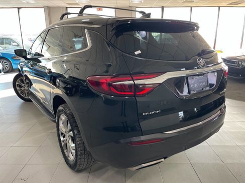 Used 2018 Buick Enclave Avenir w/ Avenir Technology Package image 5