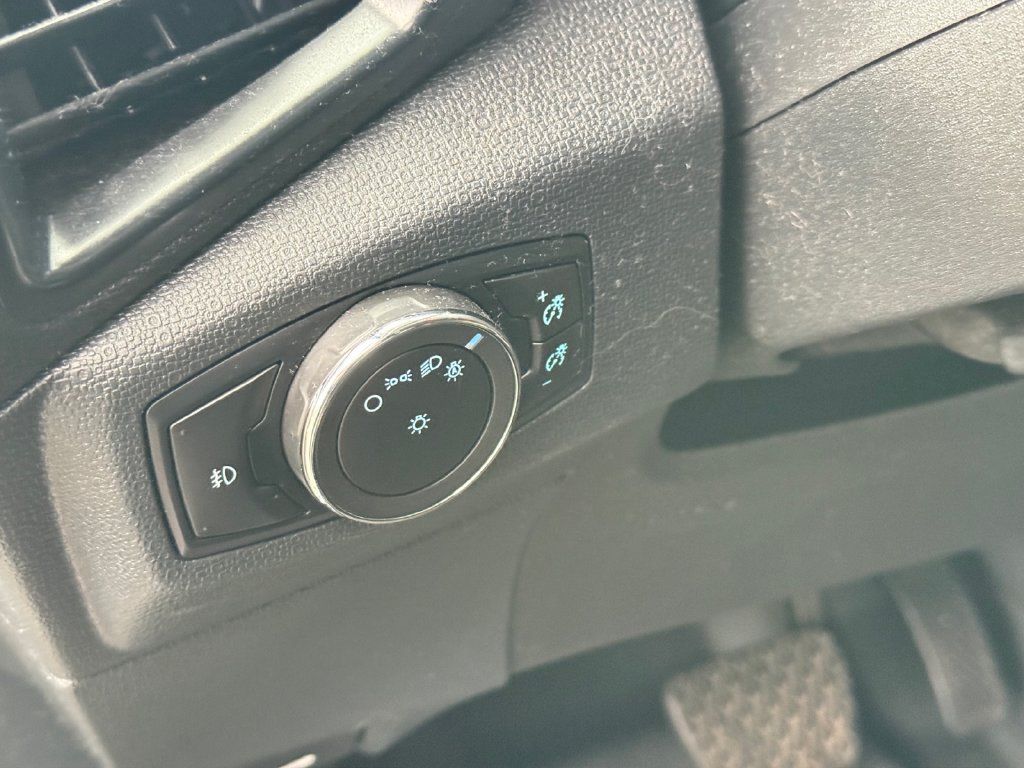 Used 2018 Ford EcoSport Titanium AWD/4WD image 17
