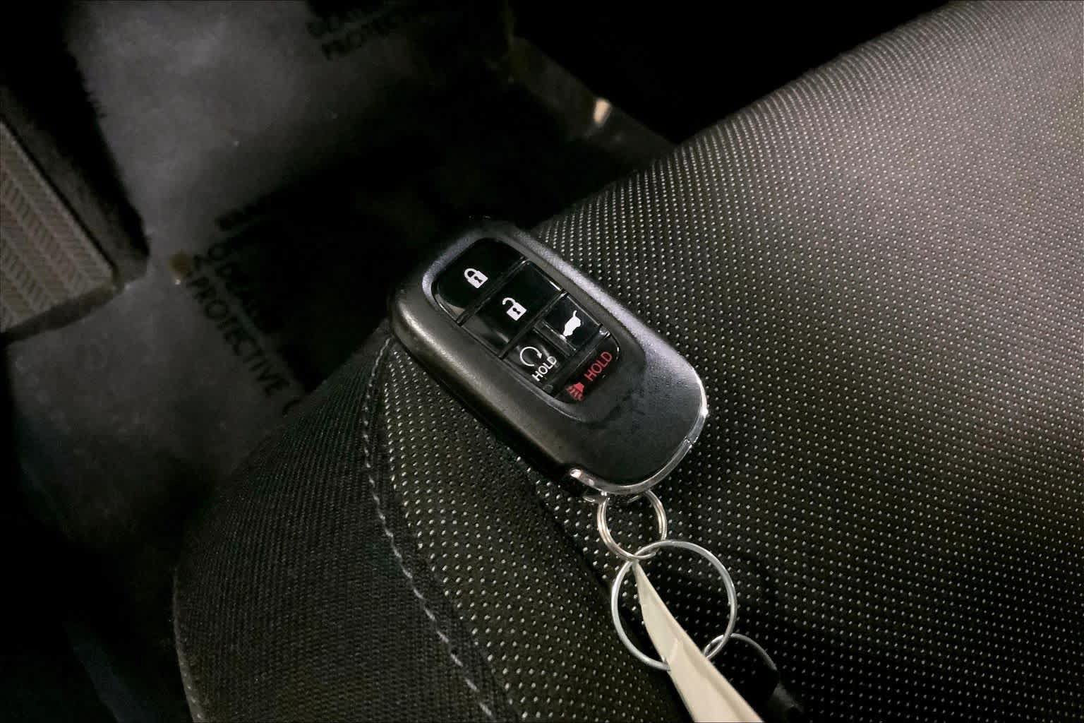 Used 2025 Honda CR-V EX image 15