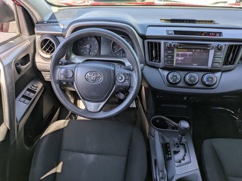 Used 2017 Toyota RAV4 LE FWD image 17