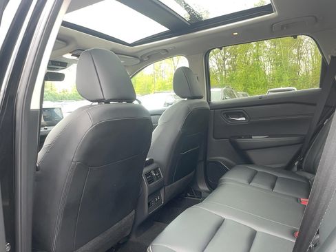 Used 2024 Nissan Rogue SL w/ SL Premium Package AWD/4WD image 5