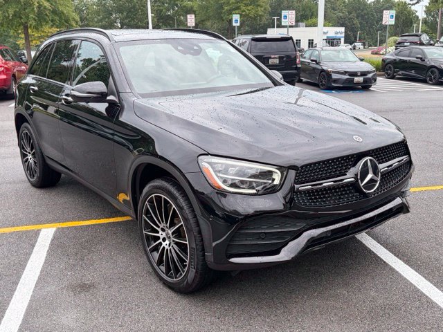 Used 2021 Mercedes-Benz GLC 300 4MATIC w/ AMG Line image 2