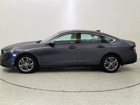 Used 2024 Honda Accord EX image 4