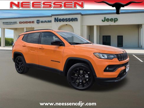 New 2026 Jeep Compass Latitude image 1