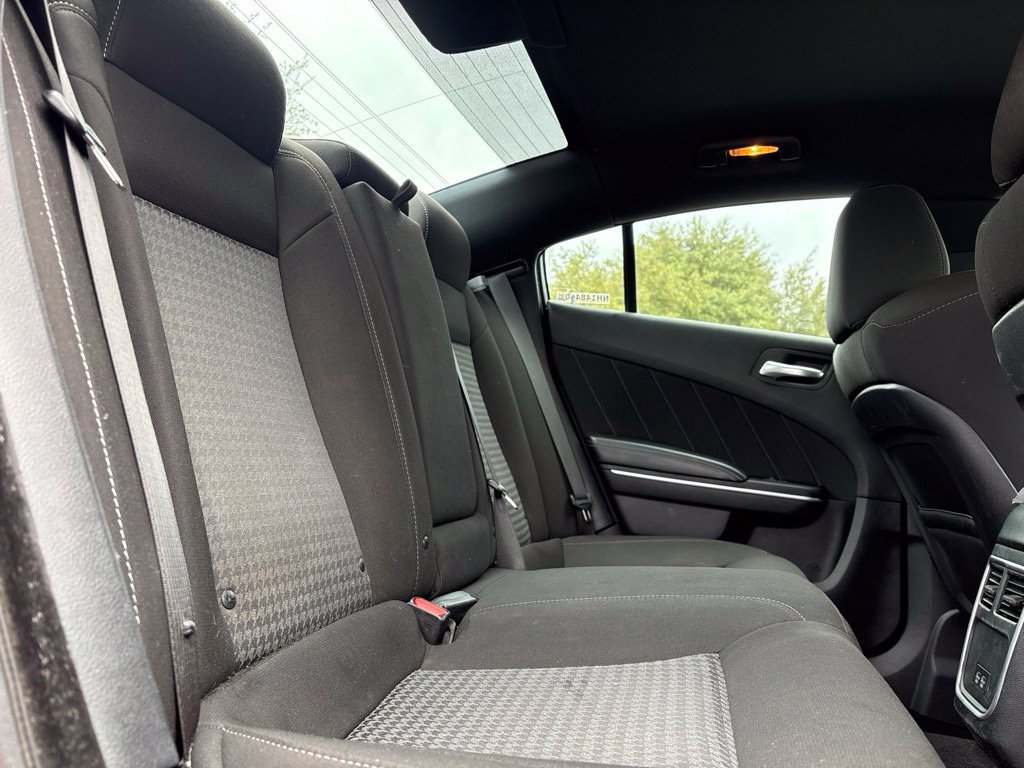 Used 2022 Dodge Charger GT w/ Performance Handling Group RWD image 26