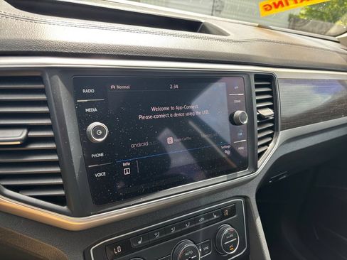 Used 2019 Volkswagen Atlas SE AWD/4WD image 23