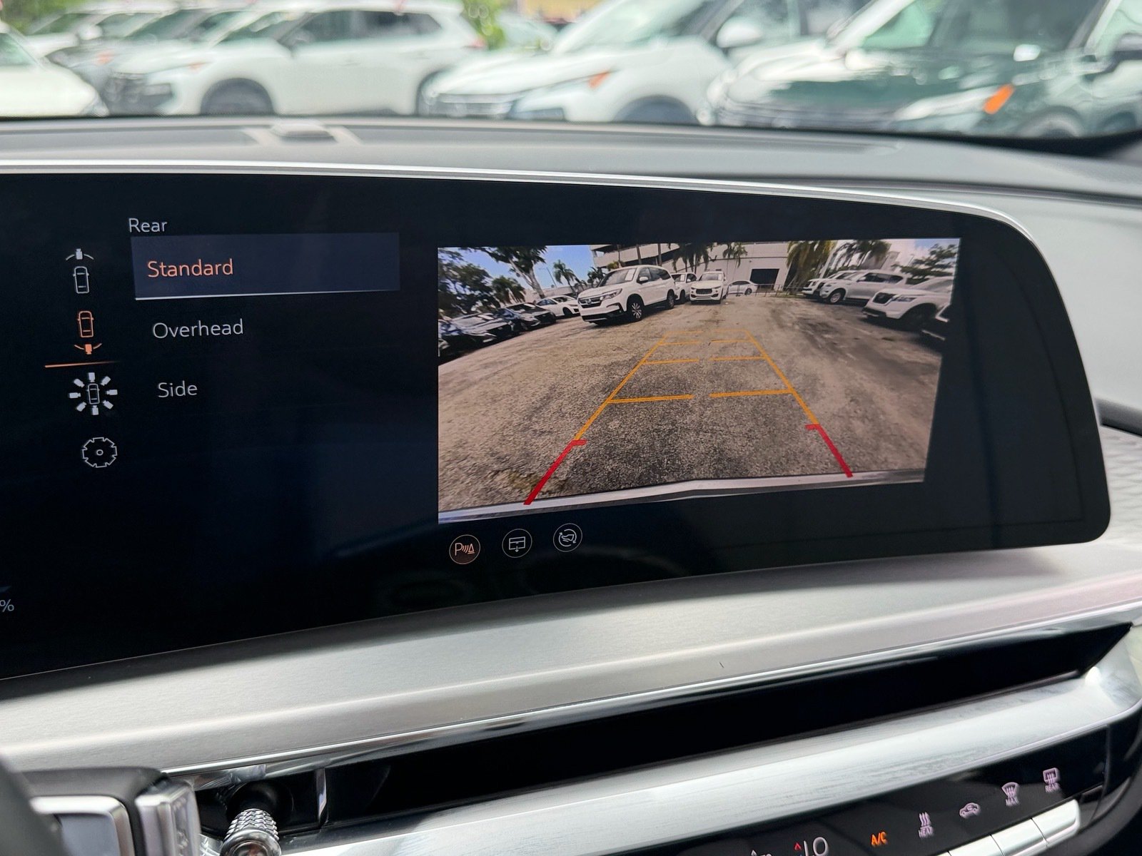 Used 2025 Cadillac Lyriq Luxury RWD image 26